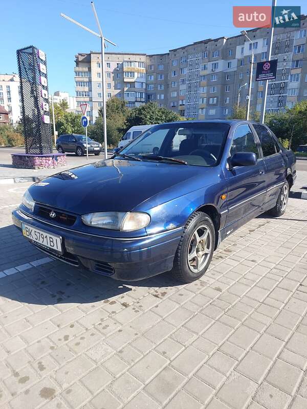 Седан Hyundai Lantra 1994 в 