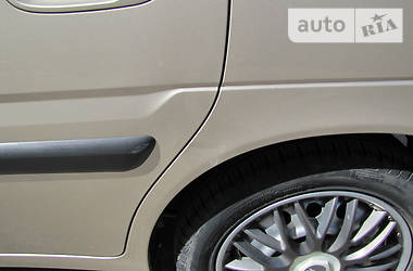 Универсал Hyundai Matrix 2009 в 