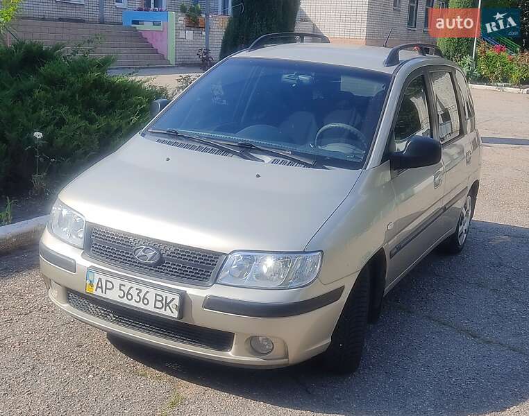 Минивэн Hyundai Matrix 2008 в Запорожье