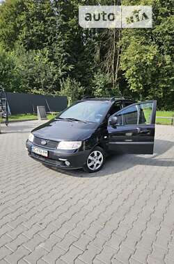Минивэн Hyundai Matrix 2007 в 