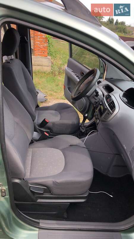 Минивэн Hyundai Matrix 2007 в Ивано-Франковске фото 6 Минивэн Hyundai Matrix 2007 в Ивано-Франковске