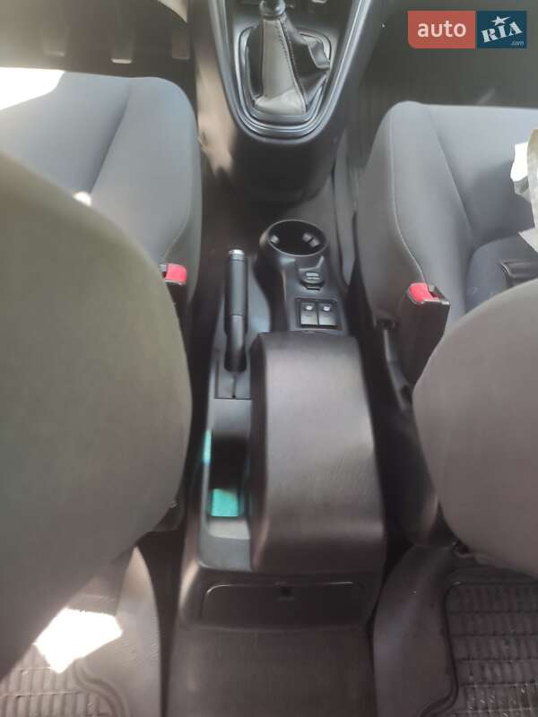 Мінівен Hyundai Matrix 2008 в Чернігові
