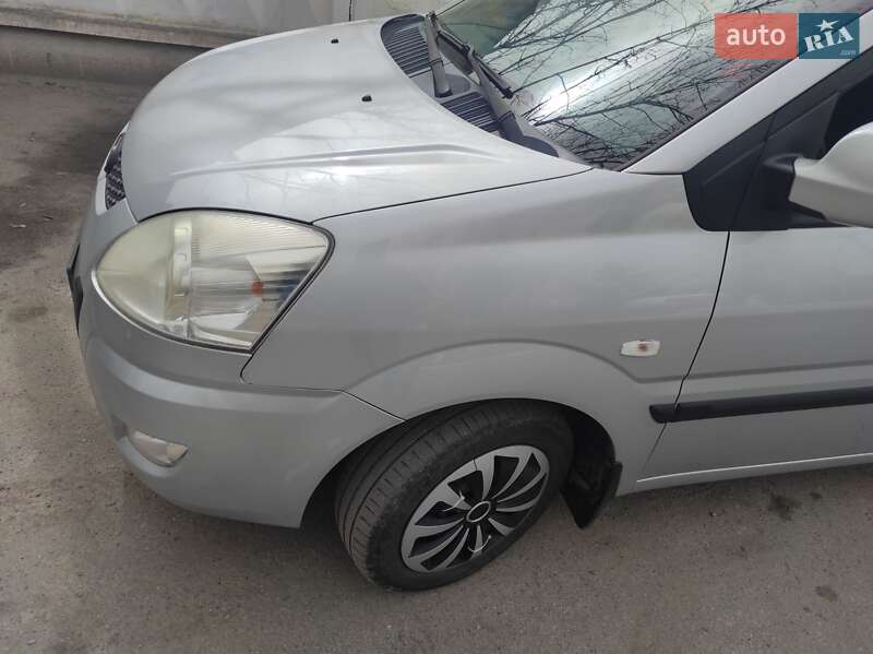 Минивэн Hyundai Matrix 2008 в Хмельницком