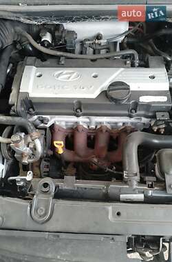 Минивэн Hyundai Matrix 2008 в 