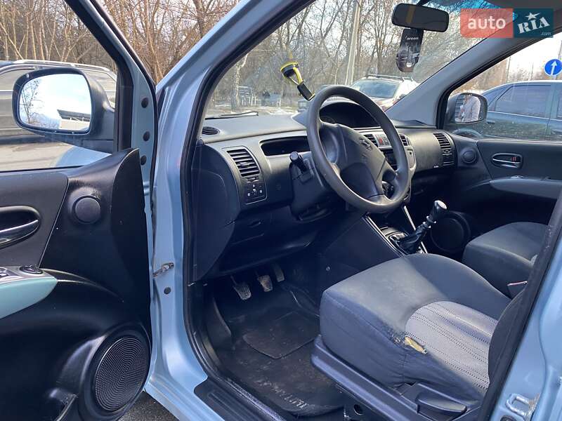 Минивэн Hyundai Matrix 2008 в Киеве