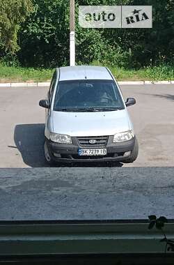 Мінівен Hyundai Matrix 2004 в Рівному