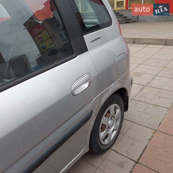 Хэтчбек Hyundai Matrix 2006 в Киеве
