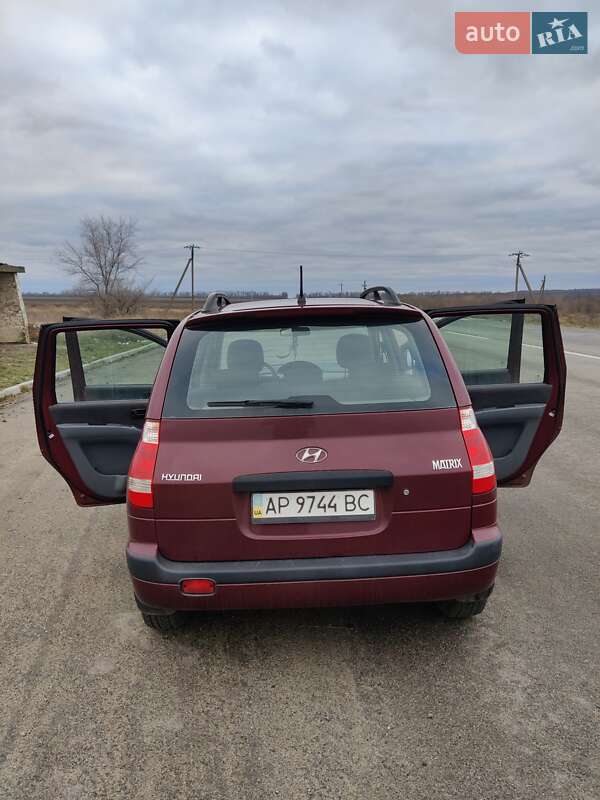 Минивэн Hyundai Matrix 2008 в Новониколаевке фото 5 Минивэн Hyundai Matrix 2008 в Новониколаевке