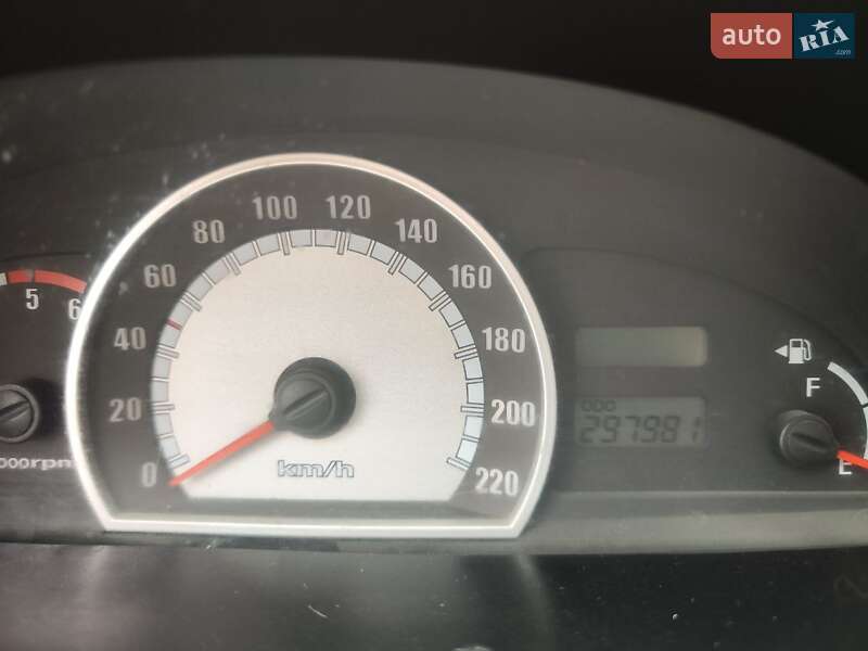 Минивэн Hyundai Matrix 2007 в Новоселице фото 8 Минивэн Hyundai Matrix 2007 в Новоселице