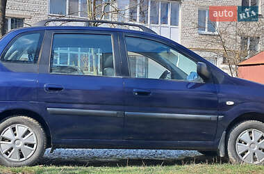 Минивэн Hyundai Matrix 2009 в 