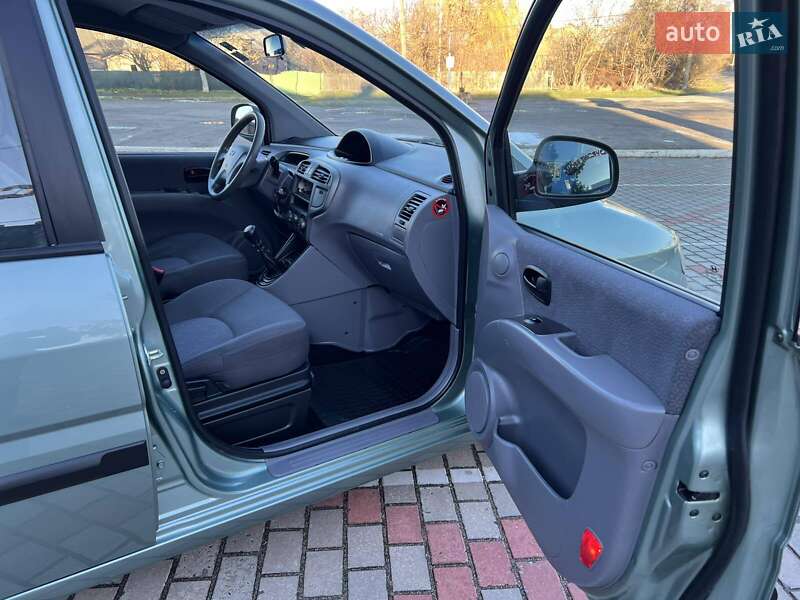 Минивэн Hyundai Matrix 2007 в Бердичеве