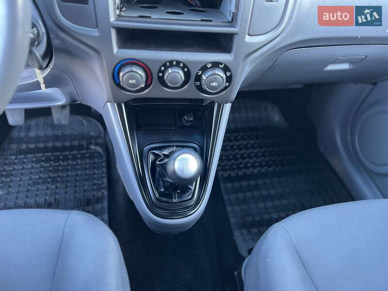 Минивэн Hyundai Matrix 2007 в Бердичеве