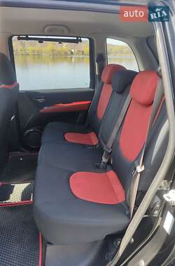 Минивэн Hyundai Matrix 2008 в 