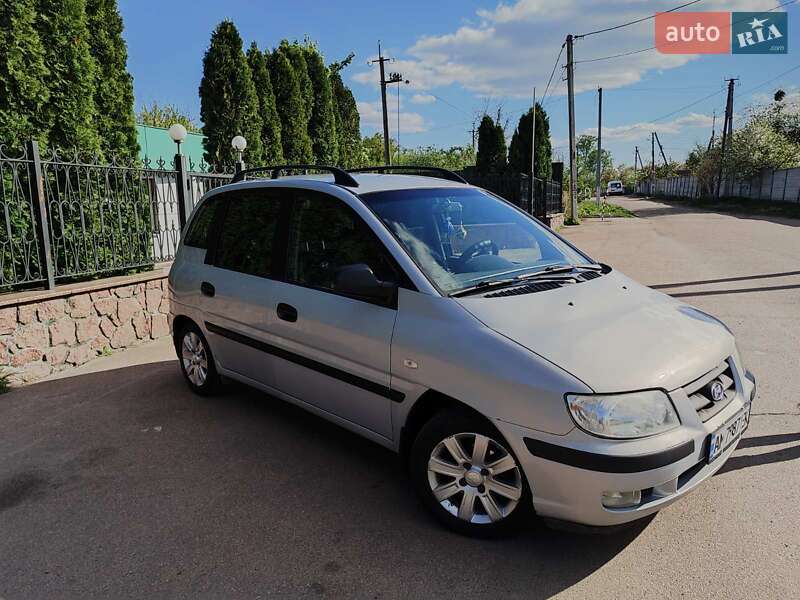Минивэн Hyundai Matrix 2005 в 