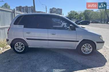 Минивэн Hyundai Matrix 2006 в 