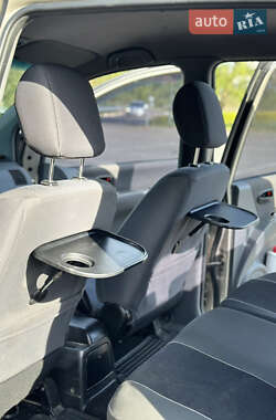 Минивэн Hyundai Matrix 2007 в 