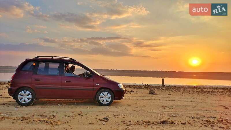 Минивэн Hyundai Matrix 2007 в Одессе