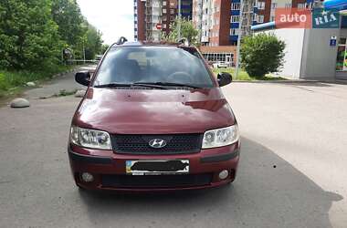 Минивэн Hyundai Matrix 2008 в 