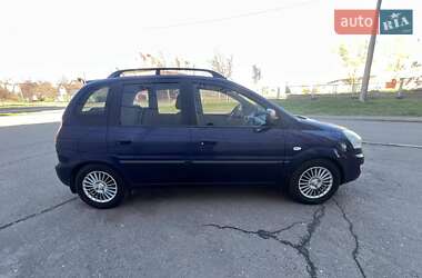 Мінівен Hyundai Matrix 2008 в 