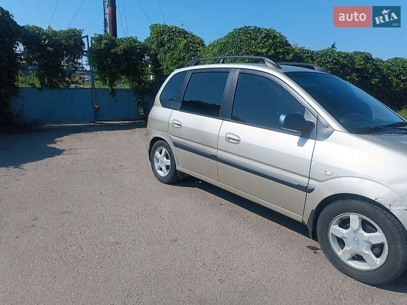 Минивэн Hyundai Matrix 2008 в Николаеве