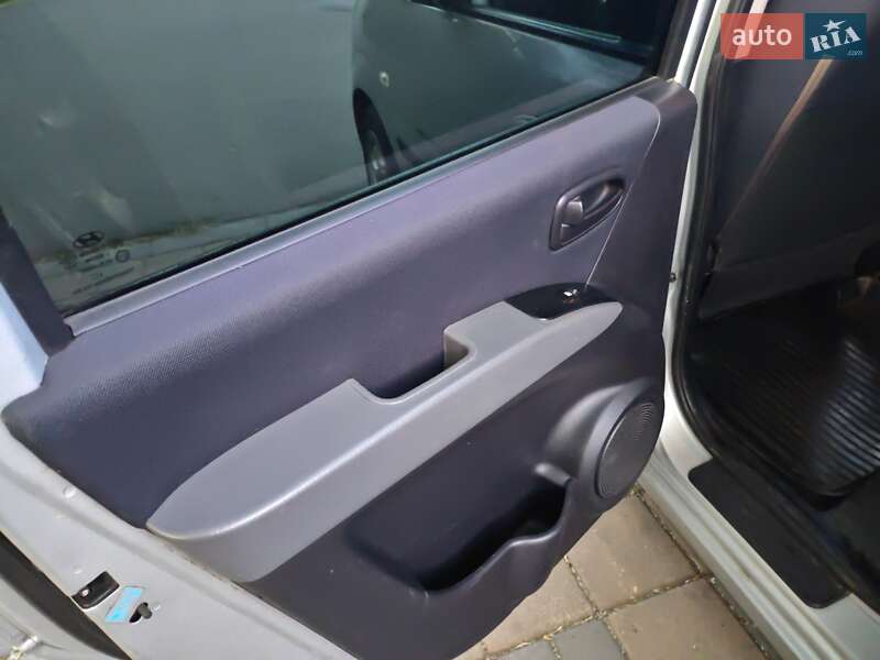Минивэн Hyundai Matrix 2008 в Одессе
