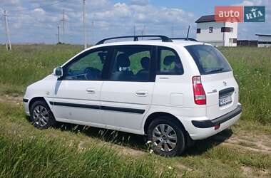 Минивэн Hyundai Matrix 2007 в 