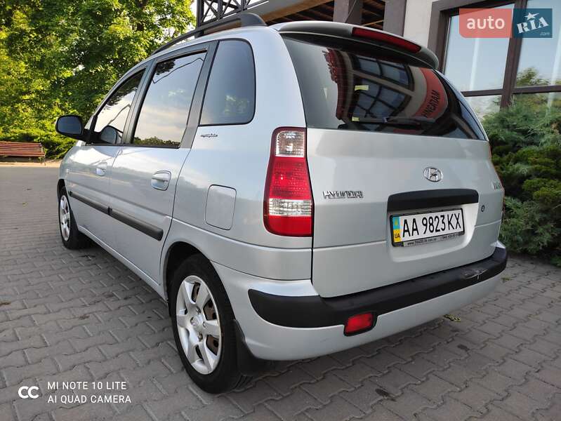 Минивэн Hyundai Matrix 2008 в Киеве
