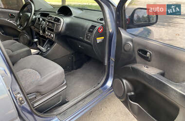 Минивэн Hyundai Matrix 2001 в 