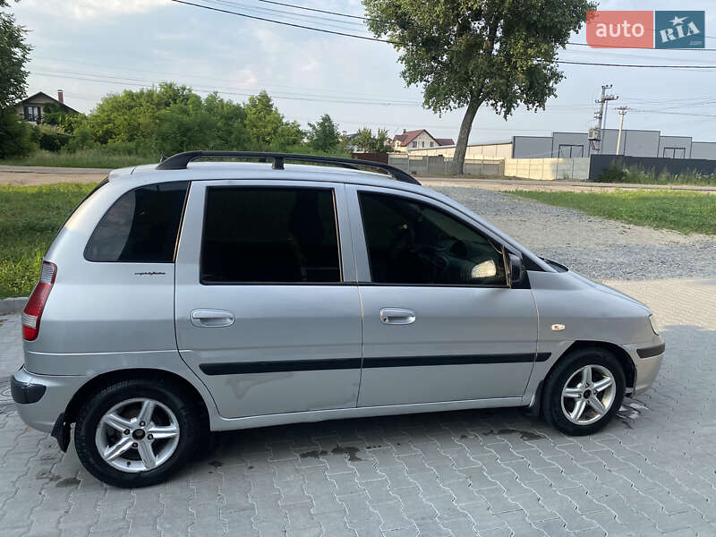 Минивэн Hyundai Matrix 2006 в Киеве