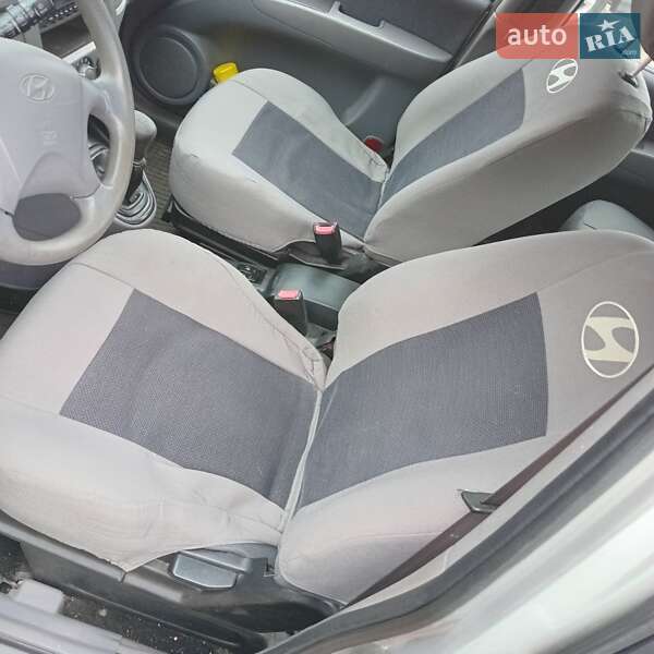 Хэтчбек Hyundai Matrix 2006 в Киеве