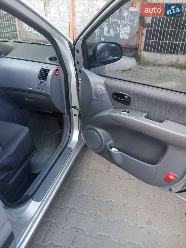 Минивэн Hyundai Matrix 2006 в Сумах фото 9 Минивэн Hyundai Matrix 2006 в Сумах