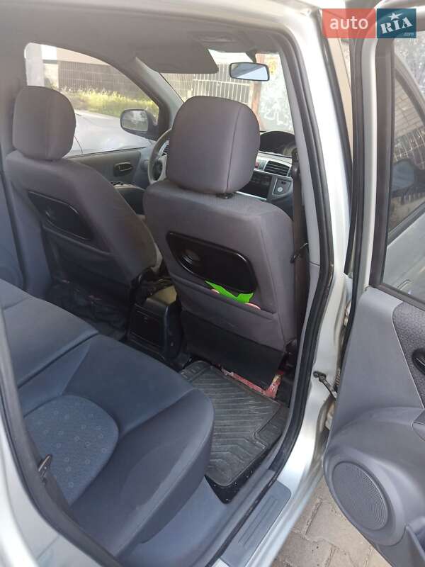 Минивэн Hyundai Matrix 2006 в Сумах фото 11 Минивэн Hyundai Matrix 2006 в Сумах