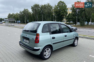 Минивэн Hyundai Matrix 2004 в 