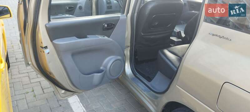 Минивэн Hyundai Matrix 2007 в Черноморске