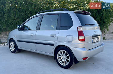 Мінівен Hyundai Matrix 2010 в 