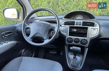 Мінівен Hyundai Matrix 2010 в 