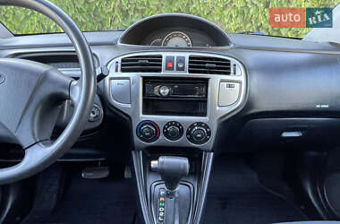 Мінівен Hyundai Matrix 2010 в 