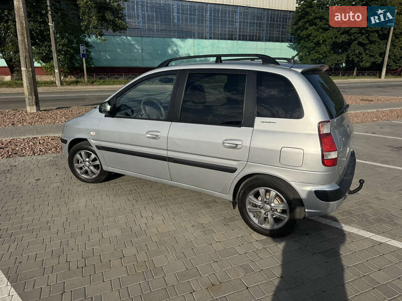 Минивэн Hyundai Matrix 2007 в Житомире