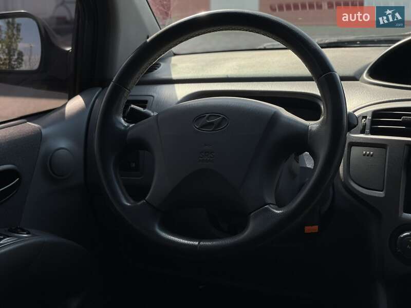 Мінівен Hyundai Matrix 2006 в Дніпрі