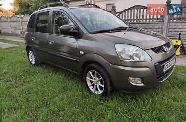 Минивэн Hyundai Matrix 2009 в 
