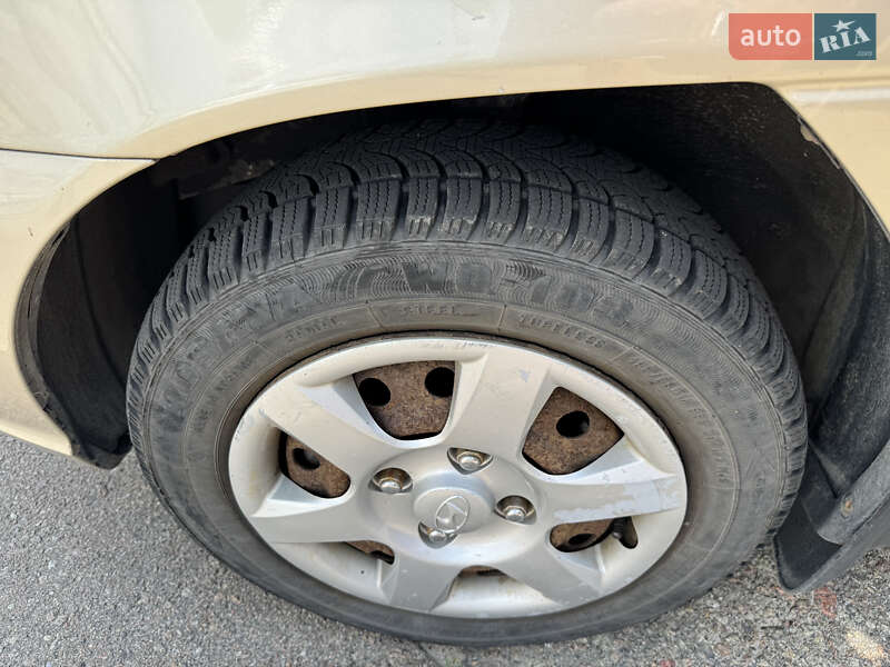 Минивэн Hyundai Matrix 2007 в Киеве