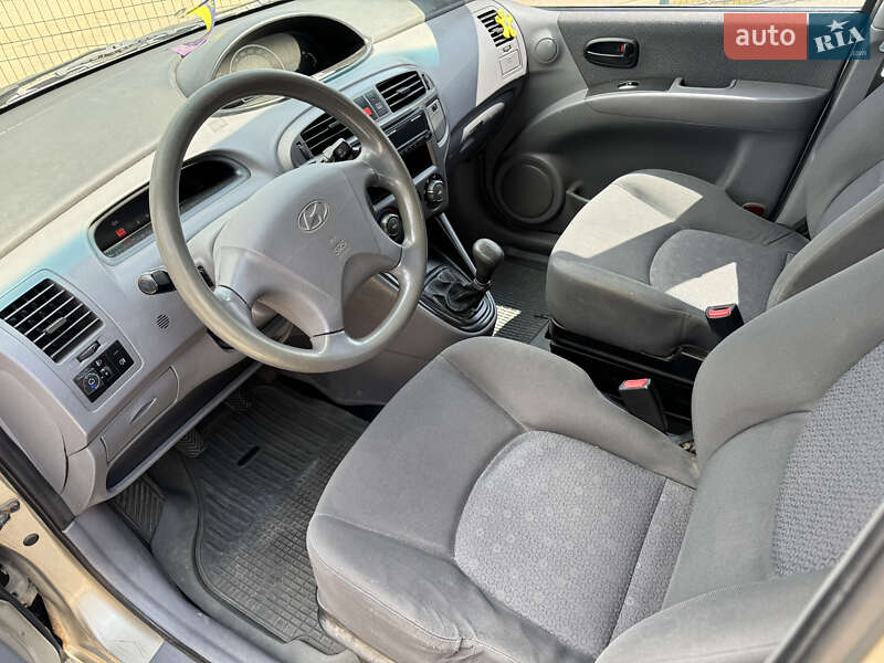 Минивэн Hyundai Matrix 2007 в Киеве