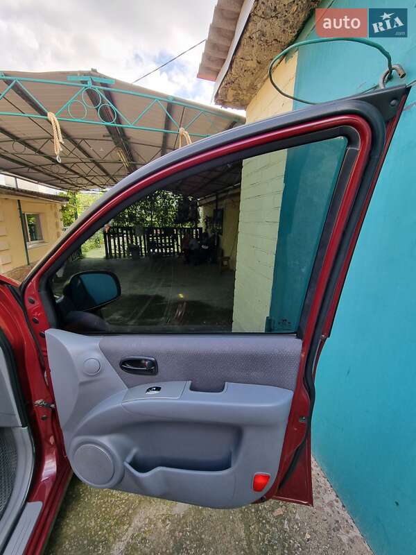 Минивэн Hyundai Matrix 2007 в Павлограде