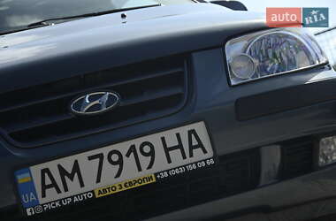Минивэн Hyundai Matrix 2004 в 