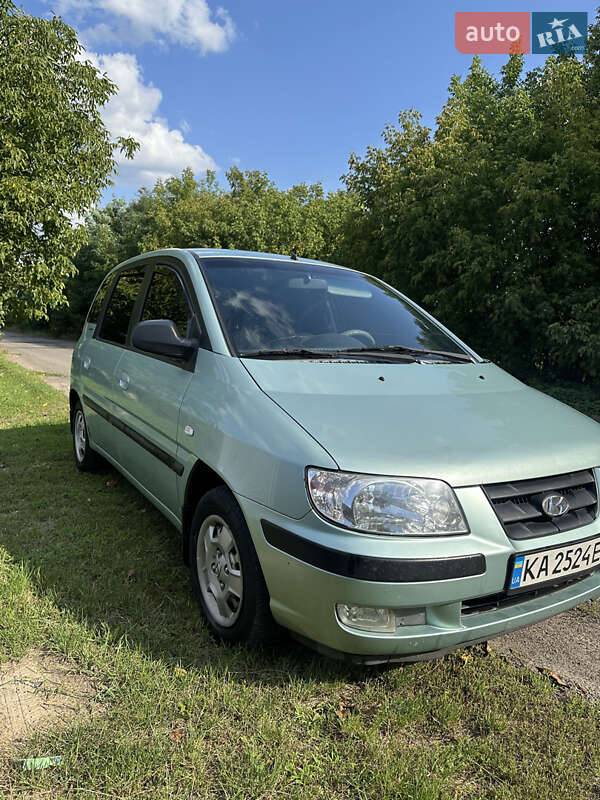 Минивэн Hyundai Matrix 2003 в 