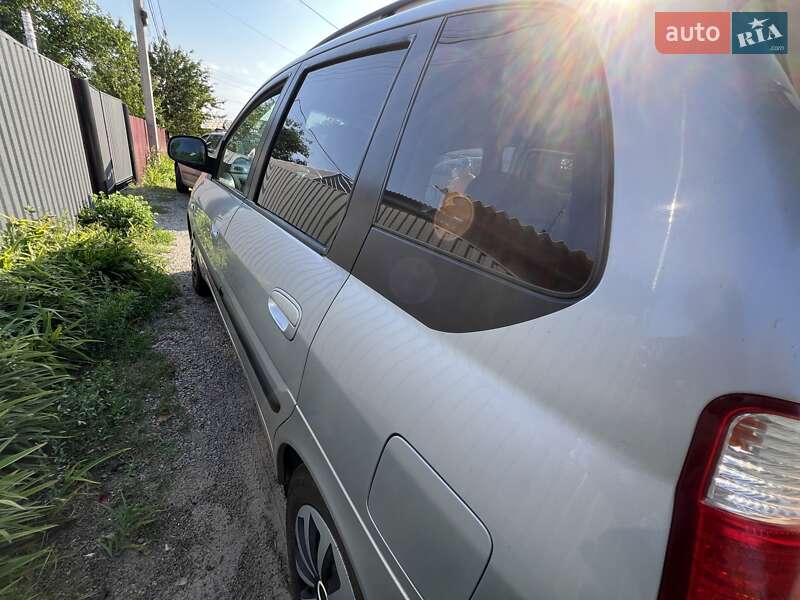 Минивэн Hyundai Matrix 2008 в Котельве