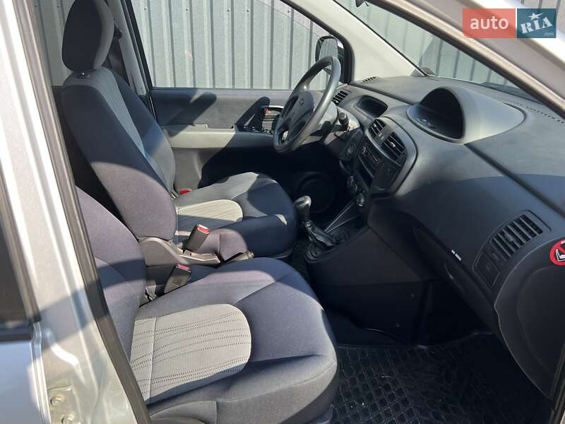 Минивэн Hyundai Matrix 2008 в Котельве