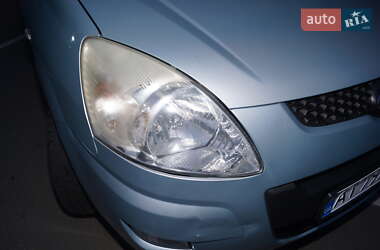 Минивэн Hyundai Matrix 2010 в 