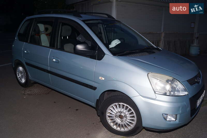 Мінівен Hyundai Matrix 2010 в Києві