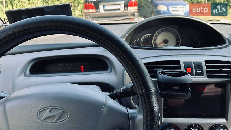 Минивэн Hyundai Matrix 2008 в Киеве